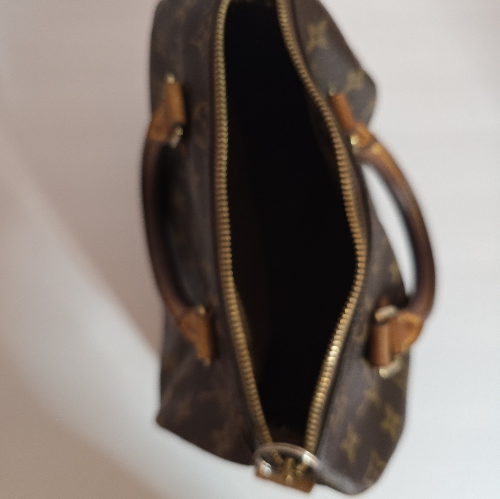 Louis Vuitton Speedy 25 - Picture 8 of 16